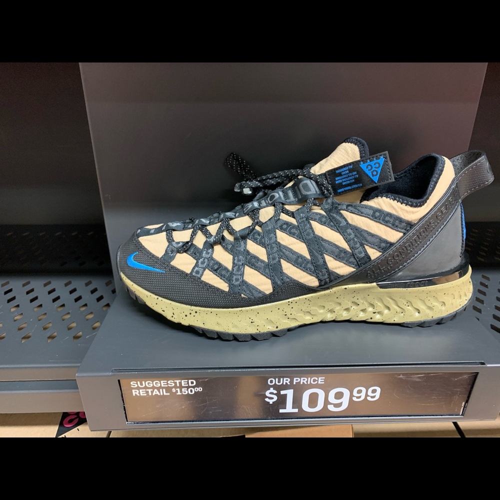 Nike ACG Sneaker